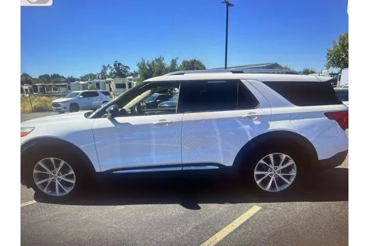$31988 : Ford Explorer 2021 AWD Plati image 8