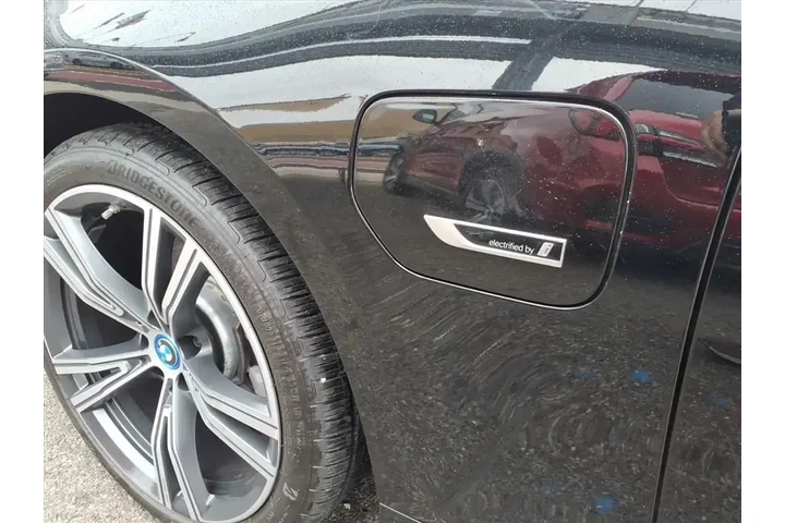 $35999 : BMW 3 Series 2023 AWD 330e x image 10