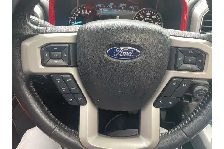 $28839 : Ford F-150 2019 4x4 Lariat 4 image 9
