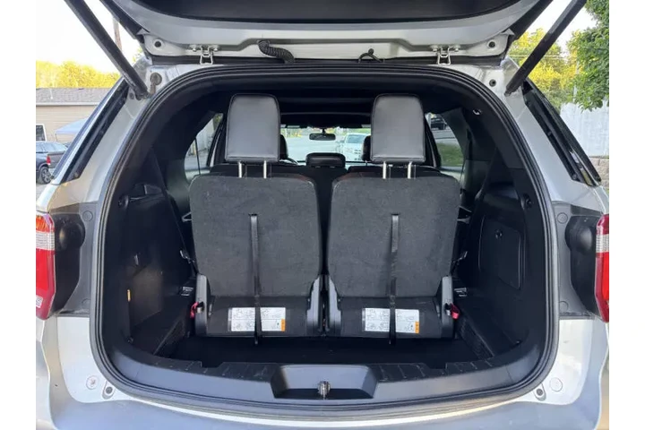 $14999 : 2017 Explorer XLT image 7