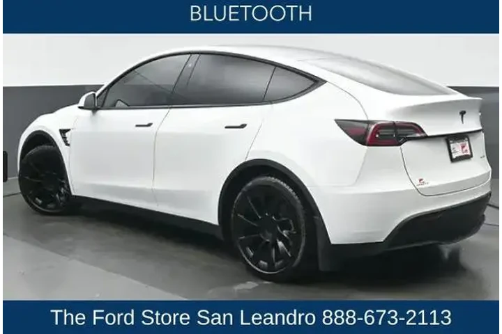 $31750 : Tesla Model Y 2022 AWD Long image 8