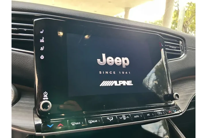 $35271 : Jeep Wagoneer L 2023 4x4 Ser image 7