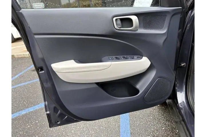 $19999 : Hyundai VENUE 2024 Limited 4 image 8