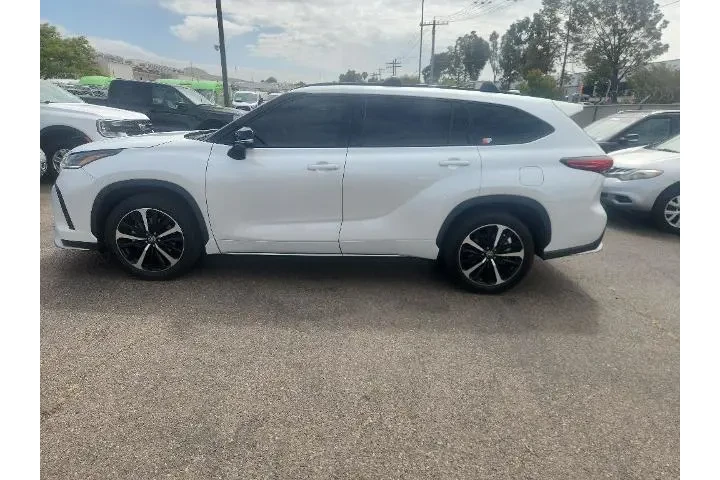 $37991 : Toyota Highlander 2022 AWD X image 9
