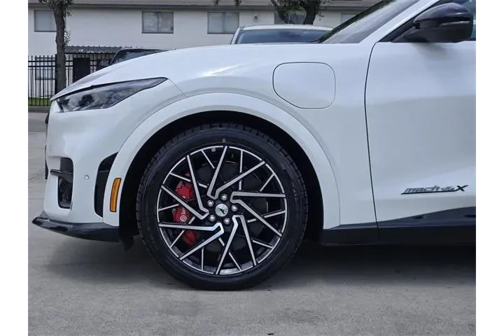 $37477 : Ford Mustang Mach-E 2023 AWD image 8