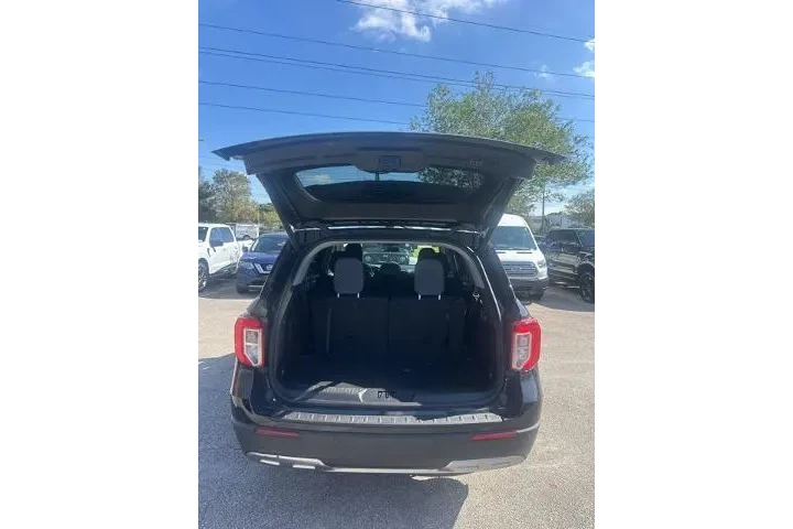 $27500 : Ford Explorer 2023 XLT 4dr S image 5