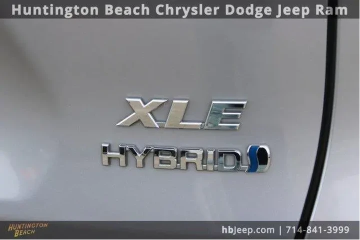 $19450 : Toyota RAV4 Hybrid 2019 AWD image 6