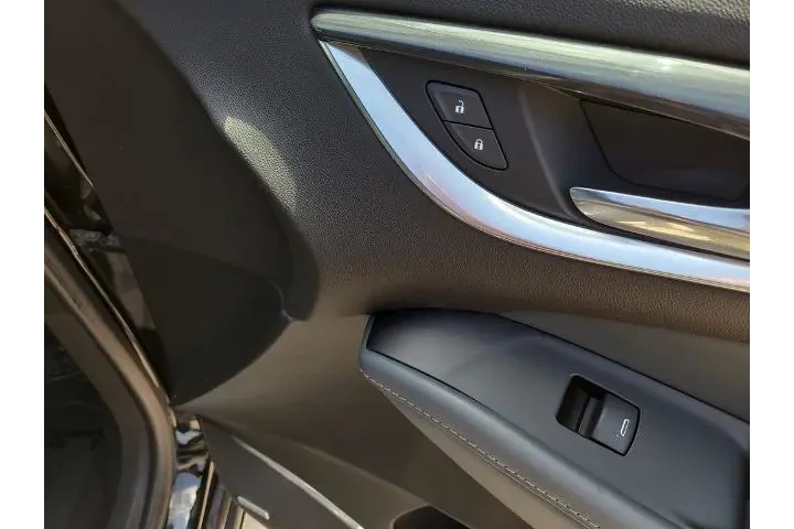 $27667 : Buick Enclave 2023 4x4 Premi image 10