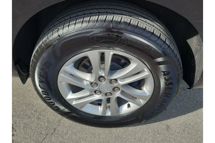 $14990 : Buick Enclave 2018 Essence 4 image 9