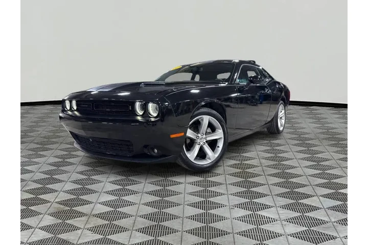 $13999 : 2017 Challenger SXT image 10