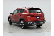$22998 : Volkswagen Taos 2022 AWD SEL thumbnail