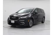 $26998 : Chrysler Pacifica Plug-In Hy thumbnail