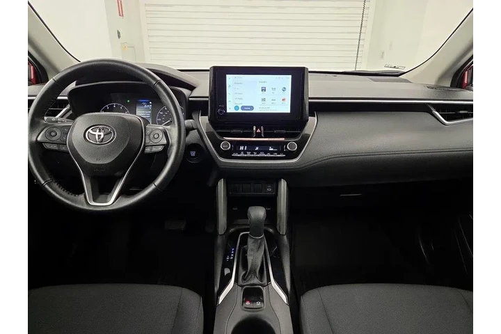 $27998 : Toyota Corolla Cross 2024 AW image 9