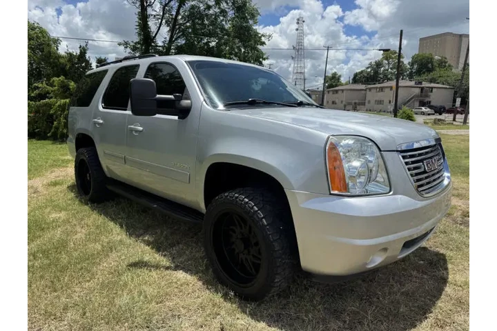 $13995 : 2013 GMC Yukon SLE image 3