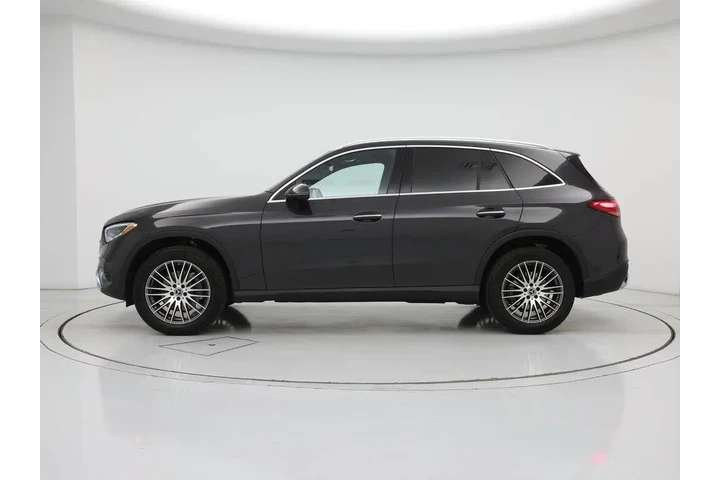 $39998 : Mercedes-Benz GLC 2024 GLC 3 image 3