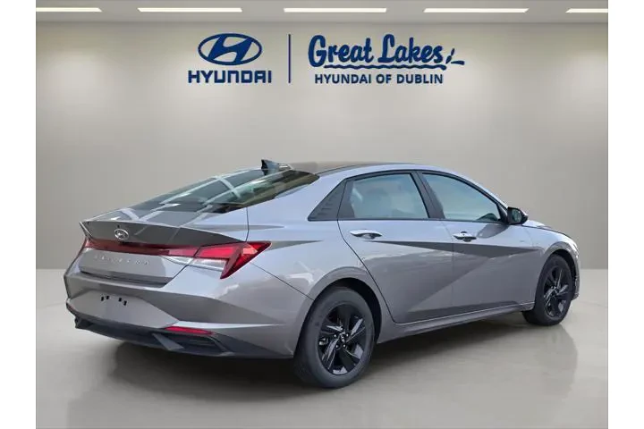 $19166 : Hyundai ELANTRA 2023 SEL 4dr image 5