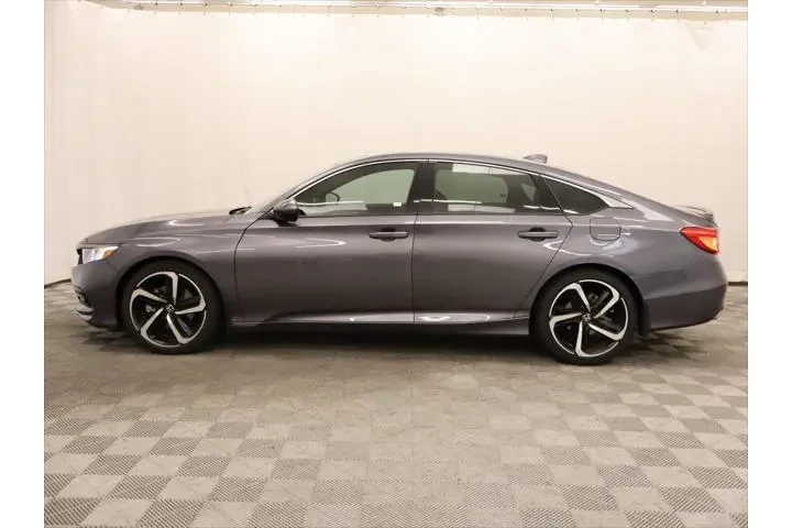 $19902 : Honda Accord 2019 Sport 4dr image 2