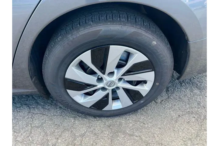 $27877 : Nissan Altima 2025 2.5 S 4dr image 8