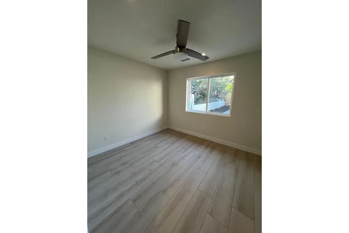 $1100 : Walnut Condición llave en mano image 8