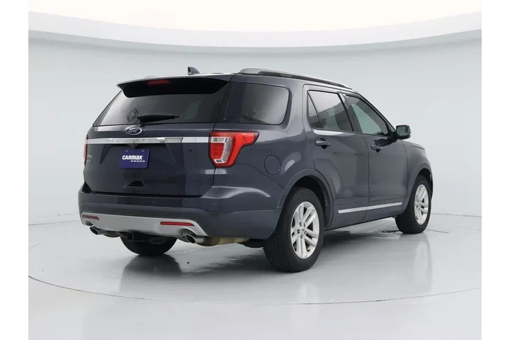 $17998 : Ford Explorer 2017 XLT 4dr S image 8