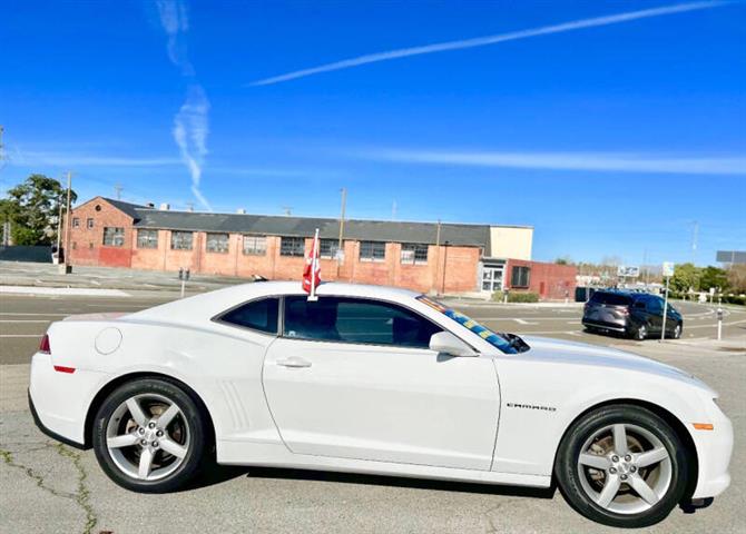 $18995 : 2015 Camaro LT image 6