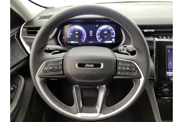 $28998 : Jeep Grand Cherokee 2023 4x4 image 10