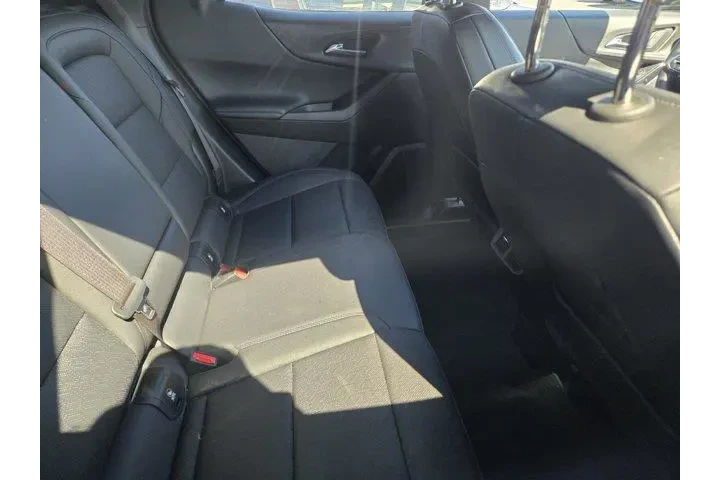 $25091 : Chevrolet Equinox 2025 LT 4d image 3