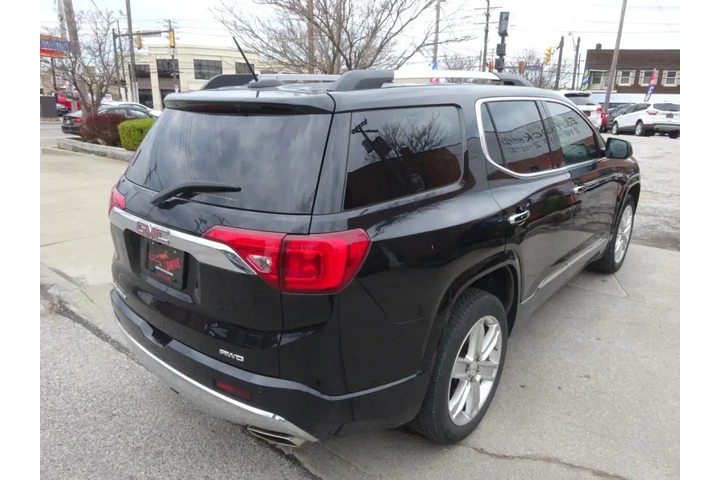 $11900 : 2017 GMC Acadia AWD 4dr Denali image 5