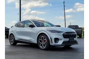 Ford Mustang Mach-E 2023 AWD en Cincinnati