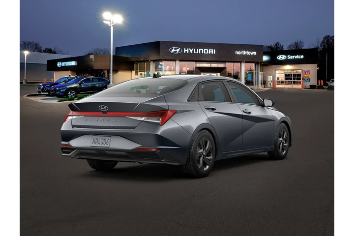 $17400 : Hyundai ELANTRA 2023 SEL 4dr image 7