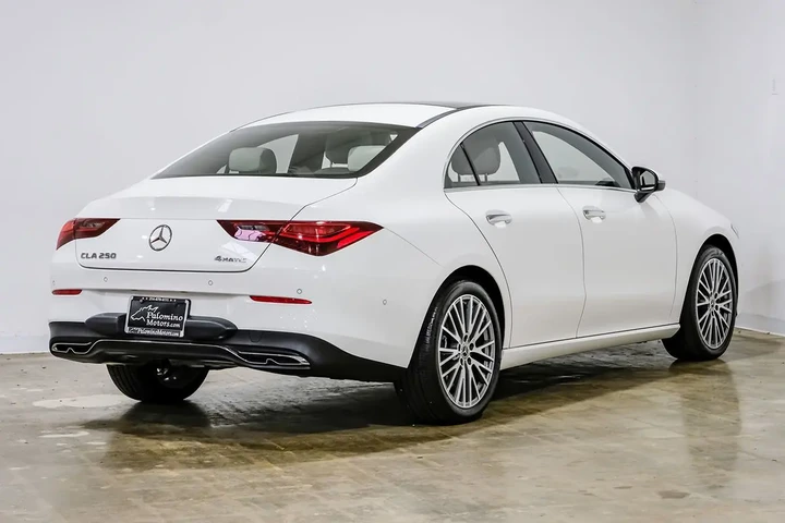 $37990 : 2025 CLA 250 4MATIC Coupe image 9
