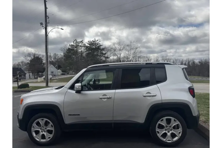$7999 : 2016 Renegade Limited image 7