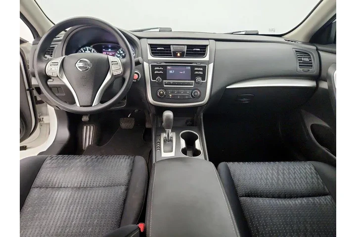 $11998 : Nissan Altima 2016 2.5 S 4dr image 9