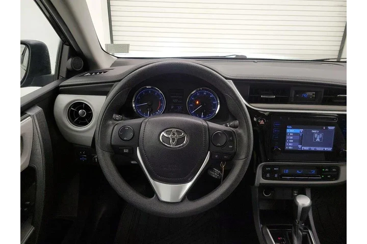 $16998 : Toyota Corolla 2017 LE 4dr S image 10