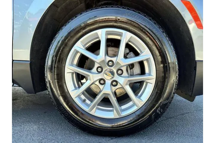 $23999 : Chevrolet Equinox 2023 4x4 L image 6