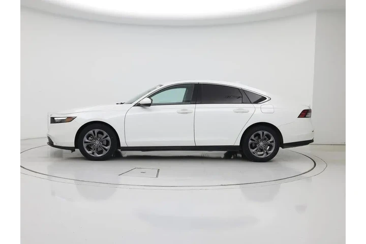 $24998 : Honda Accord 2023 EX 4dr Sed image 3