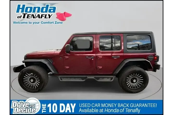 $29990 : Jeep Wrangler Unlimited 2022 image 6