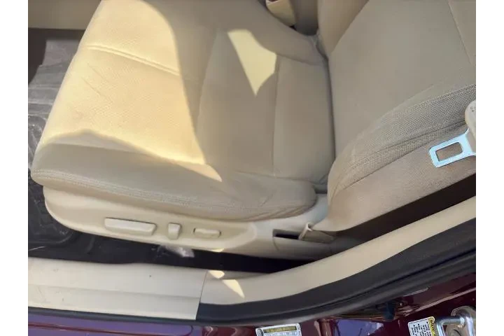 $7877 : Honda Crosstour 2012 EX 4dr image 4