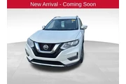 $11987 : Nissan Rogue 2019 SV 4dr Cro thumbnail