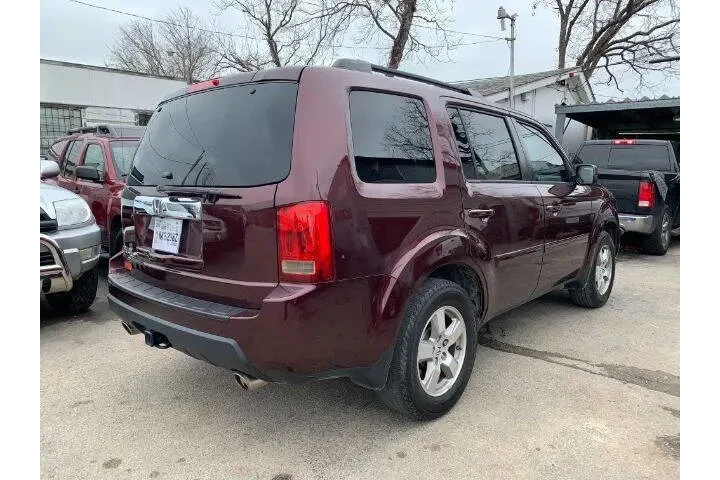 $17995 : 2011 Pilot EX-L image 4