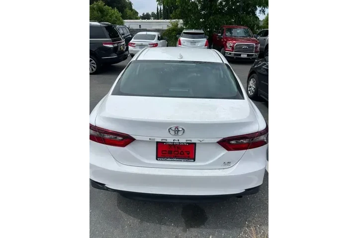 $24988 : Toyota Camry 2021 AWD LE 4dr image 10