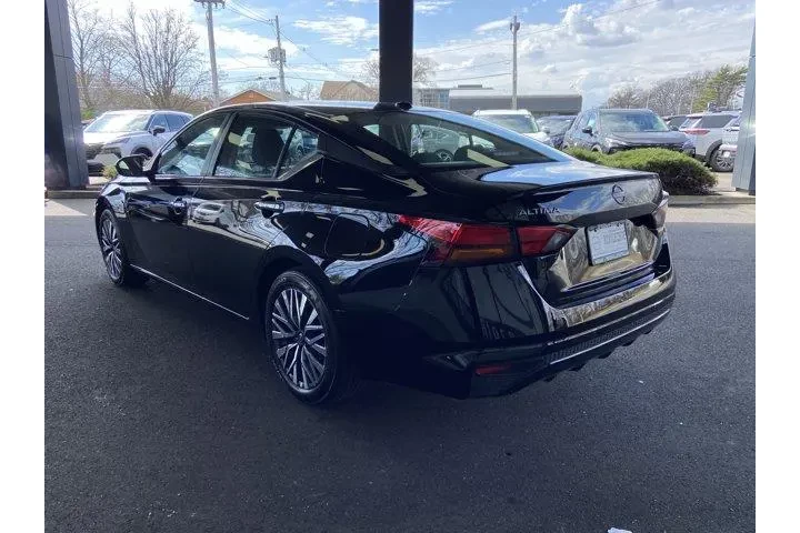 $16487 : Nissan Altima 2025 2.5 SV 4d image 7