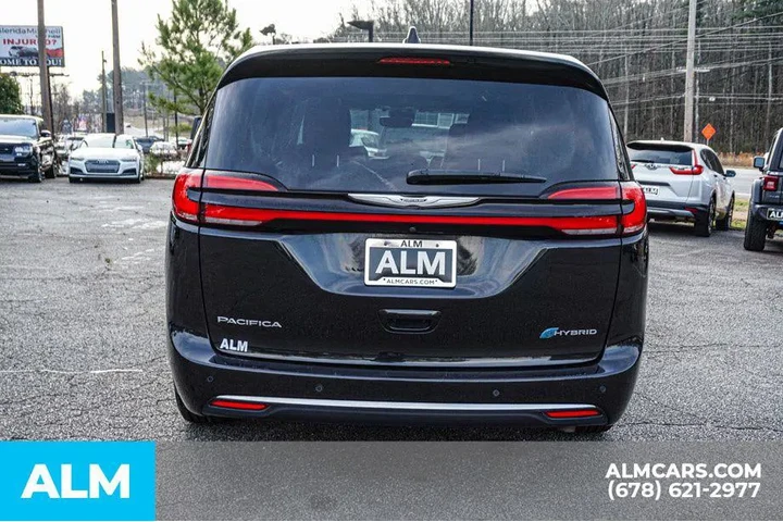 $26920 : Chrysler Pacifica Plug-In Hy image 9