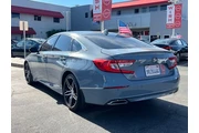 $28498 : Honda Accord 2021 Touring 4d thumbnail