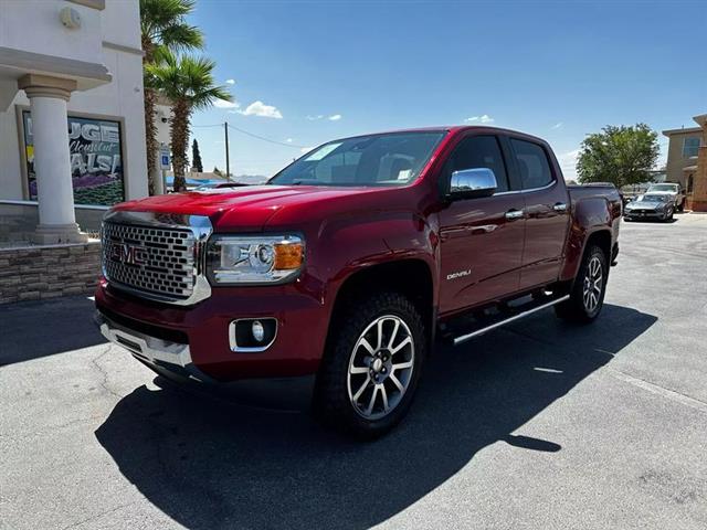 $33995 : Pre-Owned 2019 Canyon Crew Ca image 2