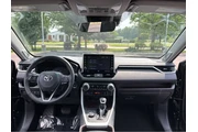 $35000 : Gold Certified2022 RAV4 Limit thumbnail