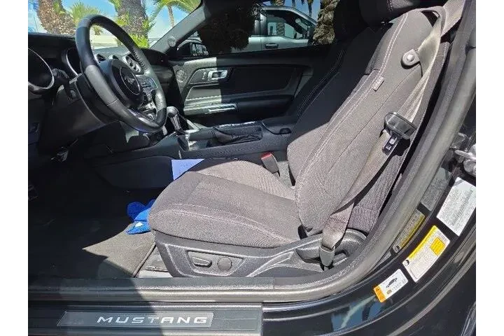 $35701 : Ford Mustang 2020 GT 2dr Fas image 5