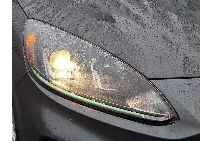 $20997 : Ford Escape 2022 SE 4dr SUV image 9