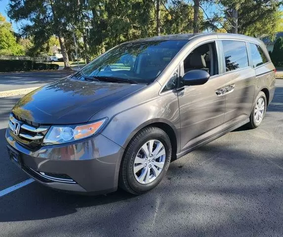 $11000 : 2016 Honda ODYSSEY EX image 1