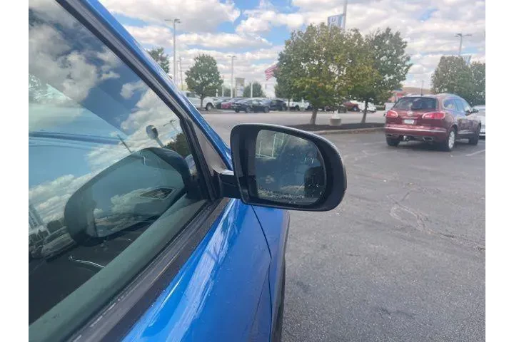 $18808 : Jeep Cherokee 2020 4x4 Latit image 4